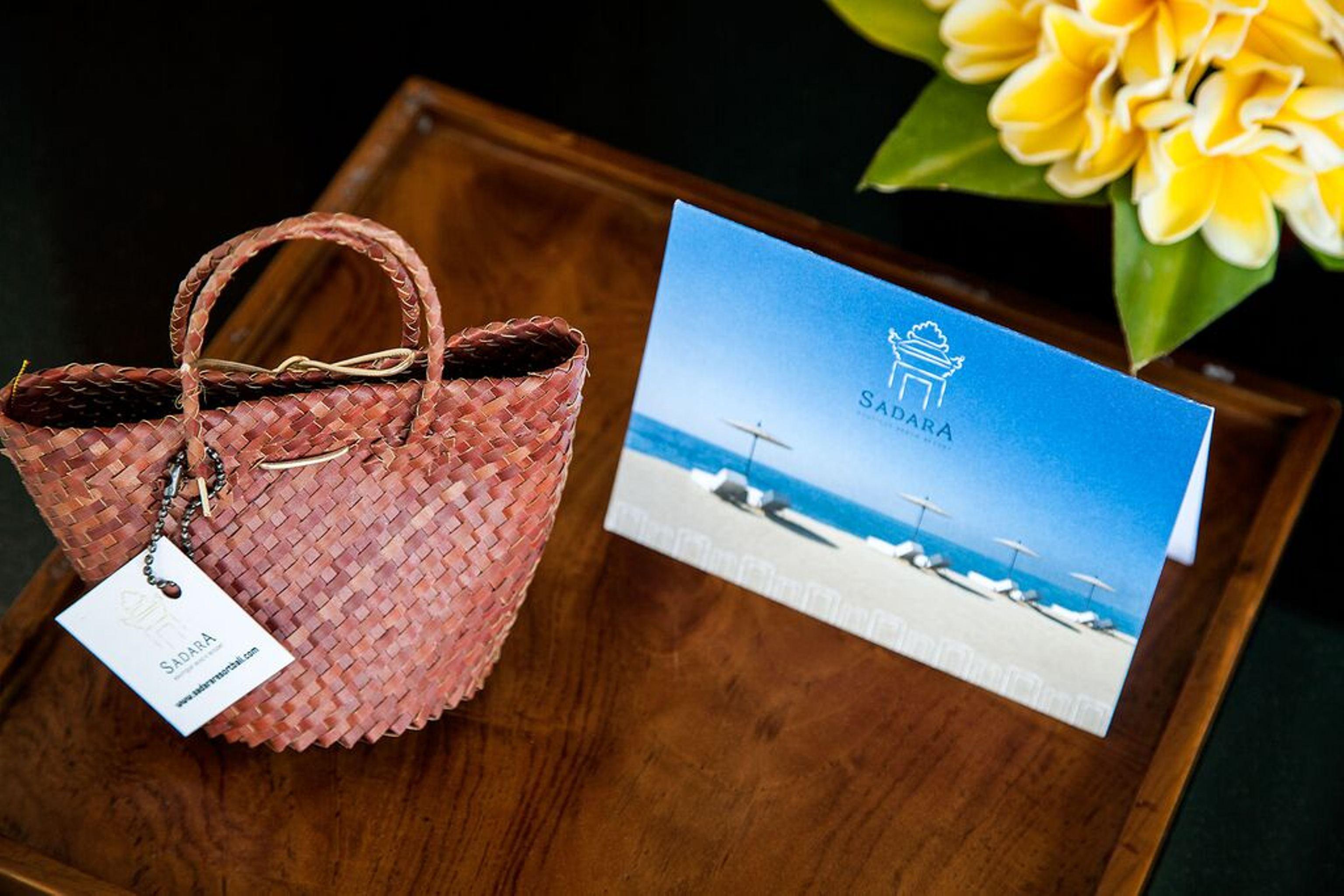 Sadara Resort Nusa Dua  Eksteriør bilde A bag and a card from the hotel