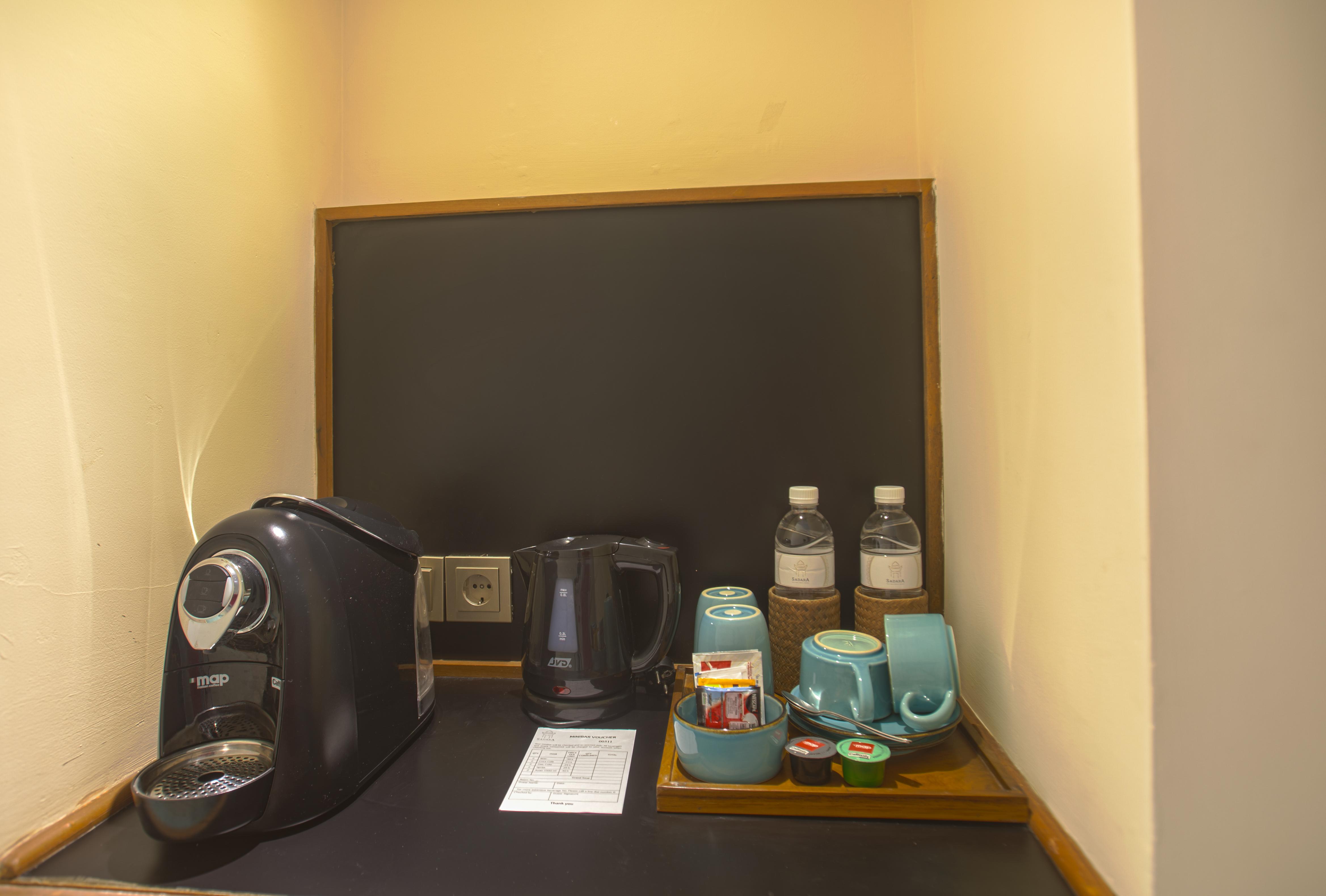 Sadara Resort Nusa Dua  Eksteriør bilde A Nespresso coffee machine in a hotel room